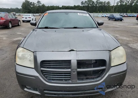 2005 Dodge Magnum R/T z USA, uszkodzony, nr VIN 2D4GV58295H123319